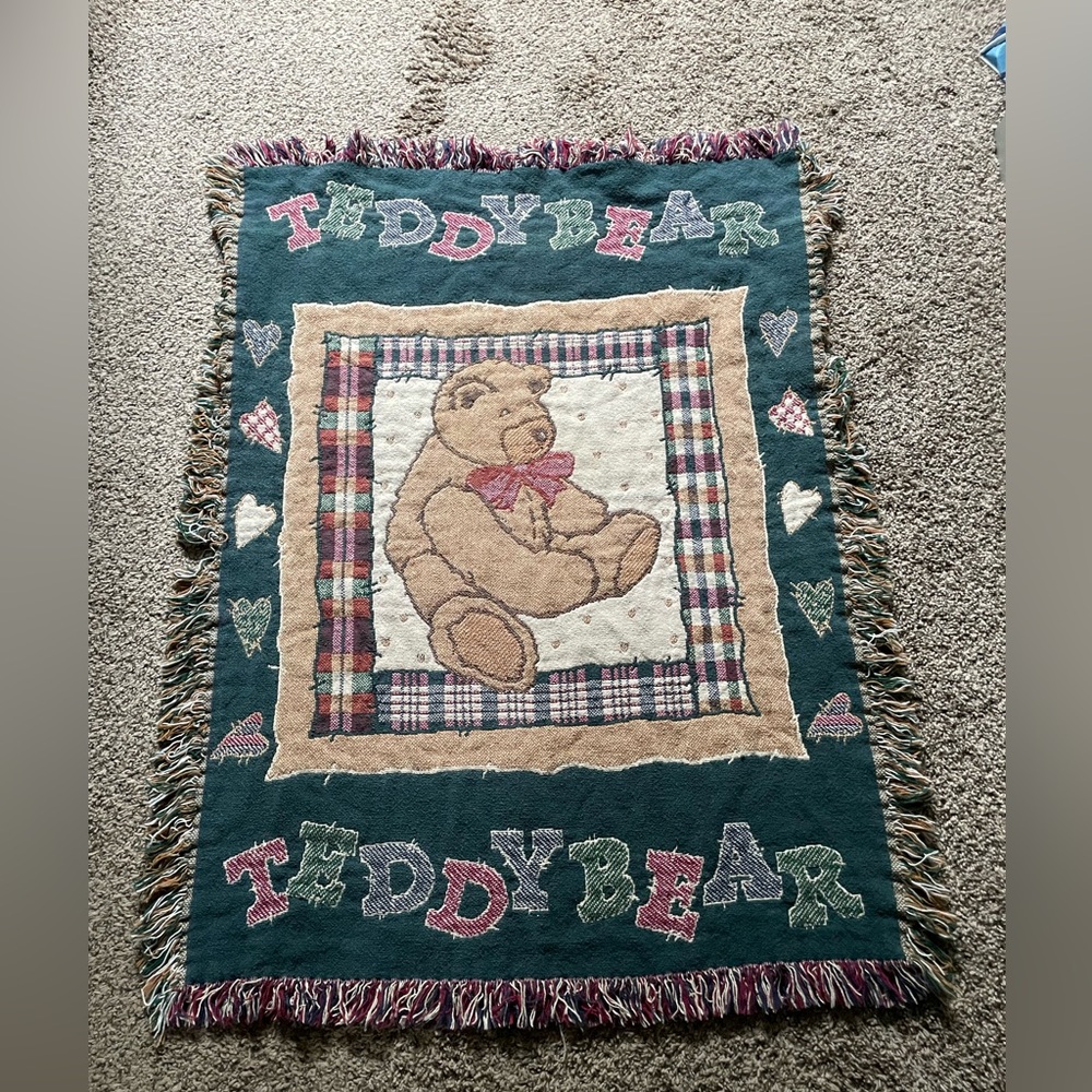 Teddy bear tapestry blanket